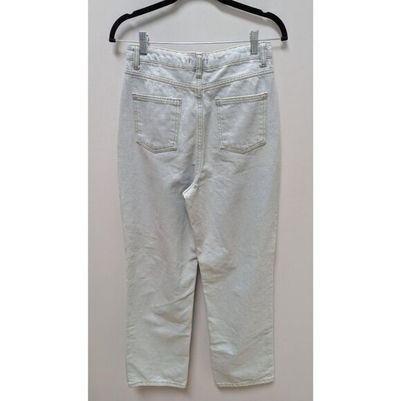 boohoo Light Wash Distressed Boyfriend Jeans - Picture 2 of 2